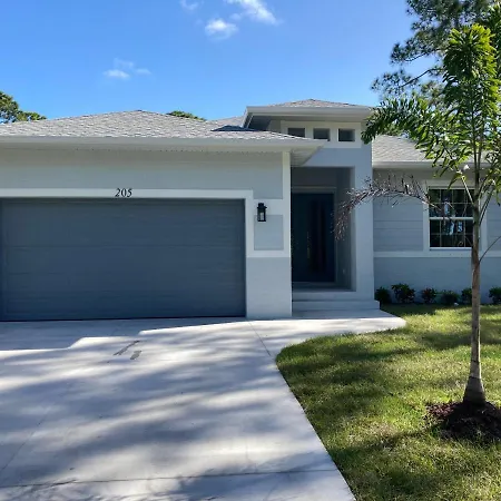 New Home With Pool In Rotonda West Discount Is 3900 Plus Fees 1000 Off May -Nov